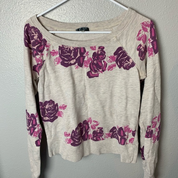 Sweaters - Floral scoop neck sweater
